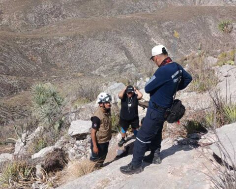 Atención a persona lesionada en el Cerro Cristo de las Noas.
