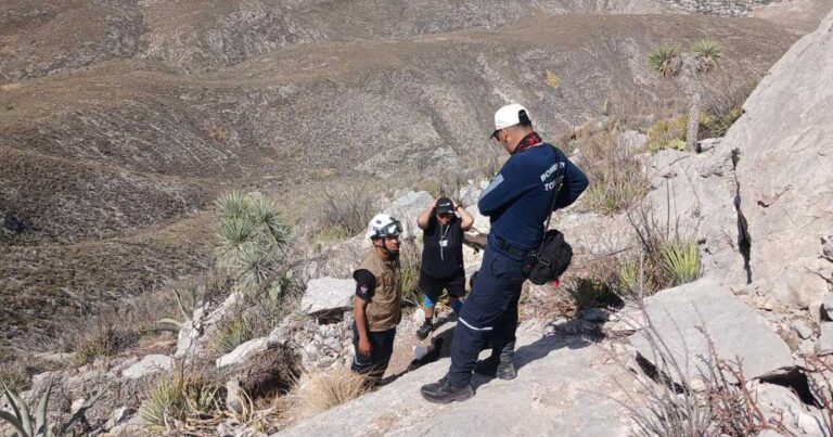 Atención a persona lesionada en el Cerro Cristo de las Noas.