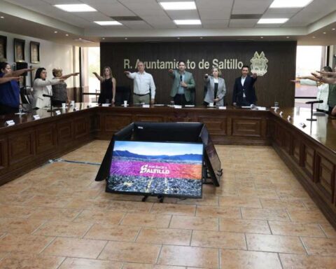 Consejo Ciudadano de Bienestar de los Seres Sintientes rindiendo protesta en Saltillo.