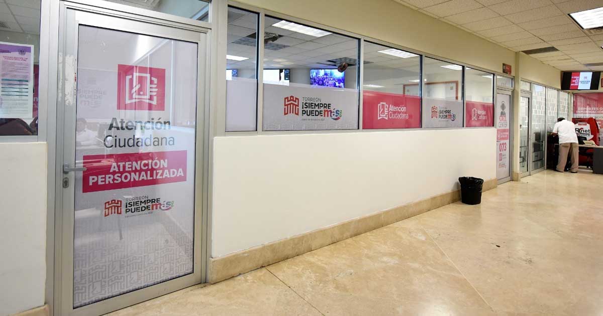Exterior de la oficina de Atención Ciudadana en Torreón.