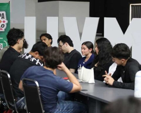 Jóvenes en Saltillo.