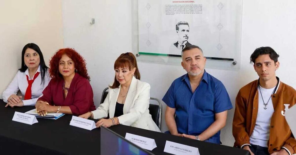 Rueda de prensa en Torreón.
