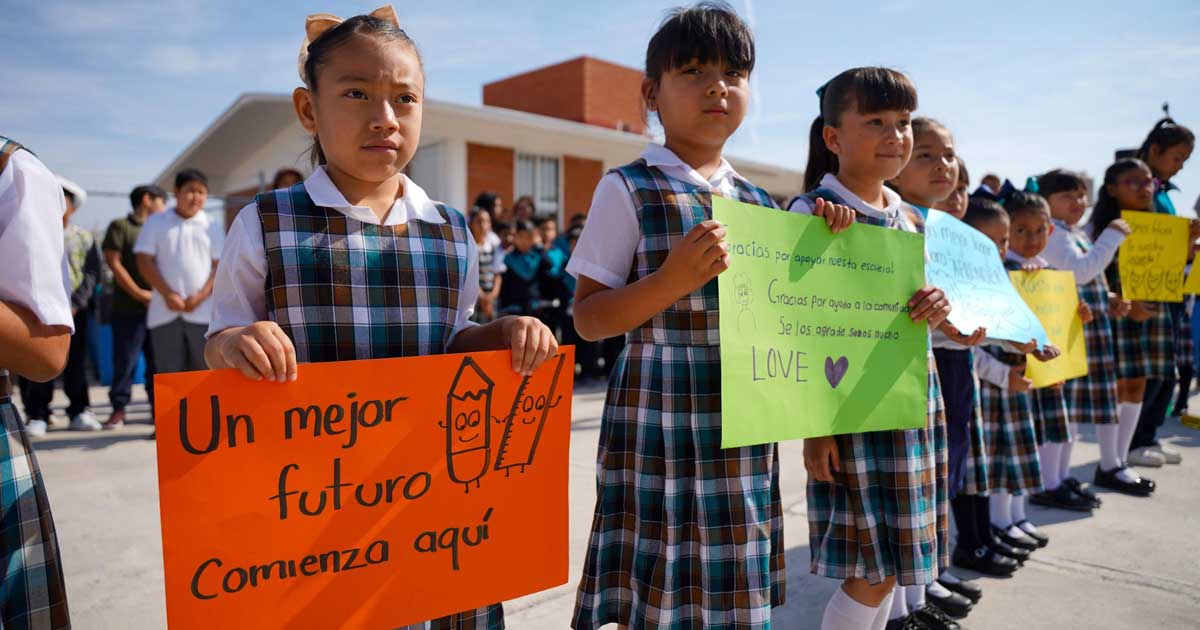 Estudiantes de Ramos Arizpe.