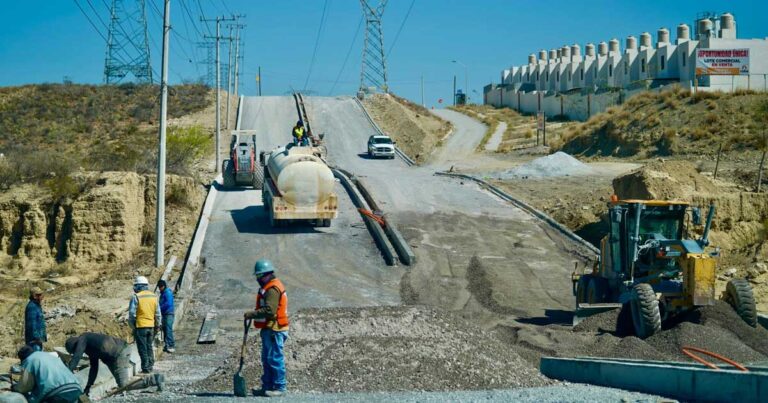 Obras públicas en Ramos Arizpe.