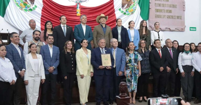 Conmemoración del COECYT en el Congreso de Coahuila.