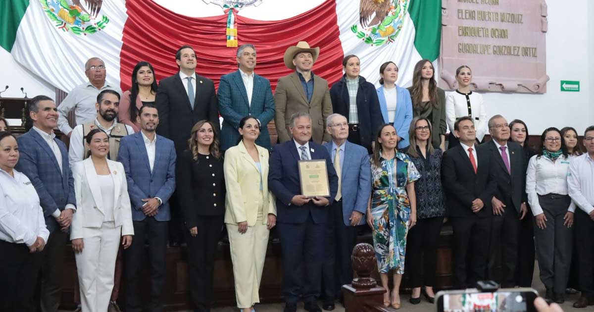 Conmemoración del COECYT en el Congreso de Coahuila.