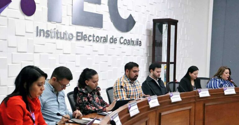Sesión del Consejo General del IEC.