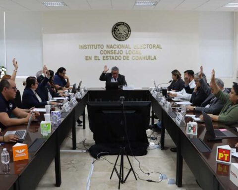 Sesión del INE Coahuila.