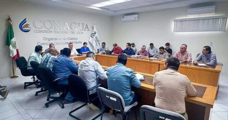Reunión de funcionarios de Matamoros, San Pedro y la Conagua.