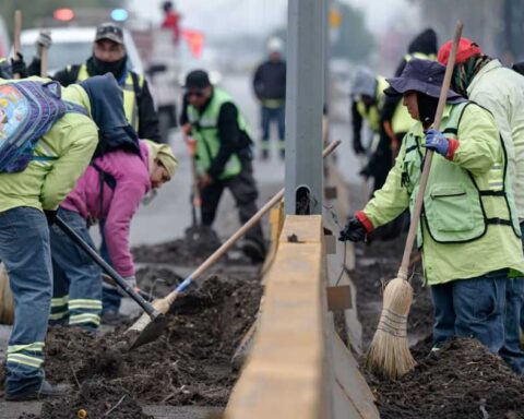 Trabajadores de "Aquí Andamos" en Saltillo.