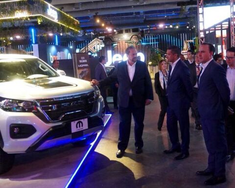 Gobernador de Coahuila y alcaldes de Ramos Arizpe y Saltillo.