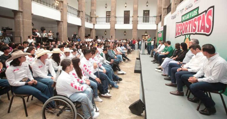 Evento de aooyo a deportistas en Coahuila,