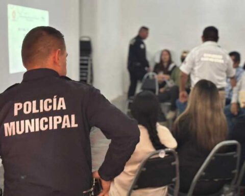 Capacitación de corporaciones de emergencia en Parras de la Fuente.