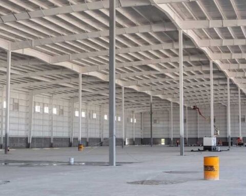 Construcción de planta YURA en Monclova.