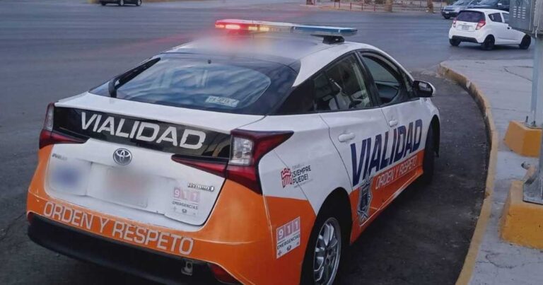 Patrulla de Vialidad en Torreón.