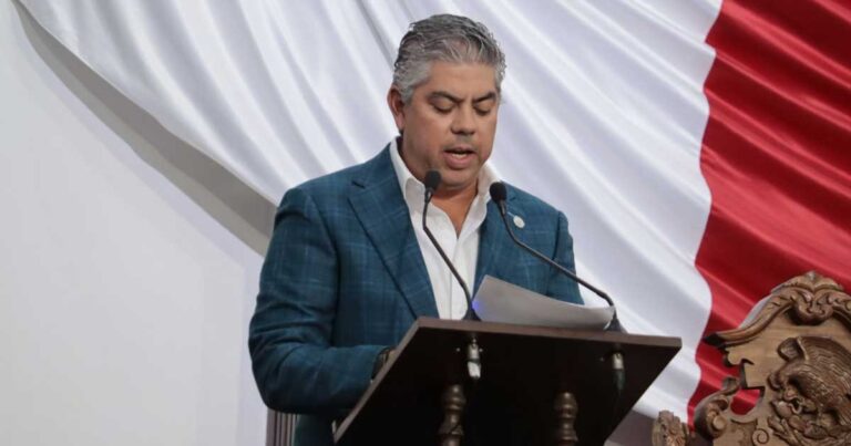 Alfredo Paredes, diputado local en Coahuila.