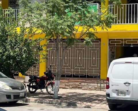 Fachada de un anexo en Torreón.