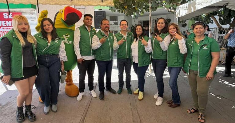 Integrantes del PVEM en Torreón.