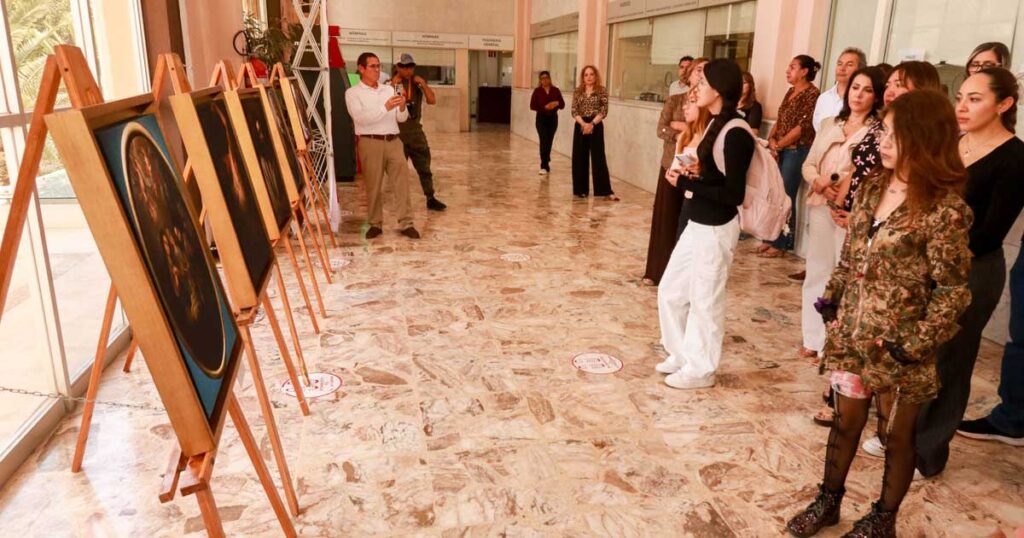 Exposición de la UAdeC.