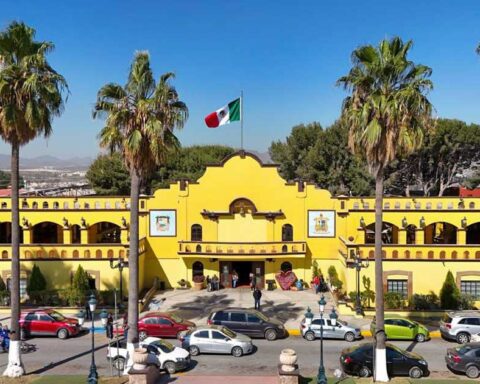 Exterior del Ayuntamiento de Ramos Arizpe.