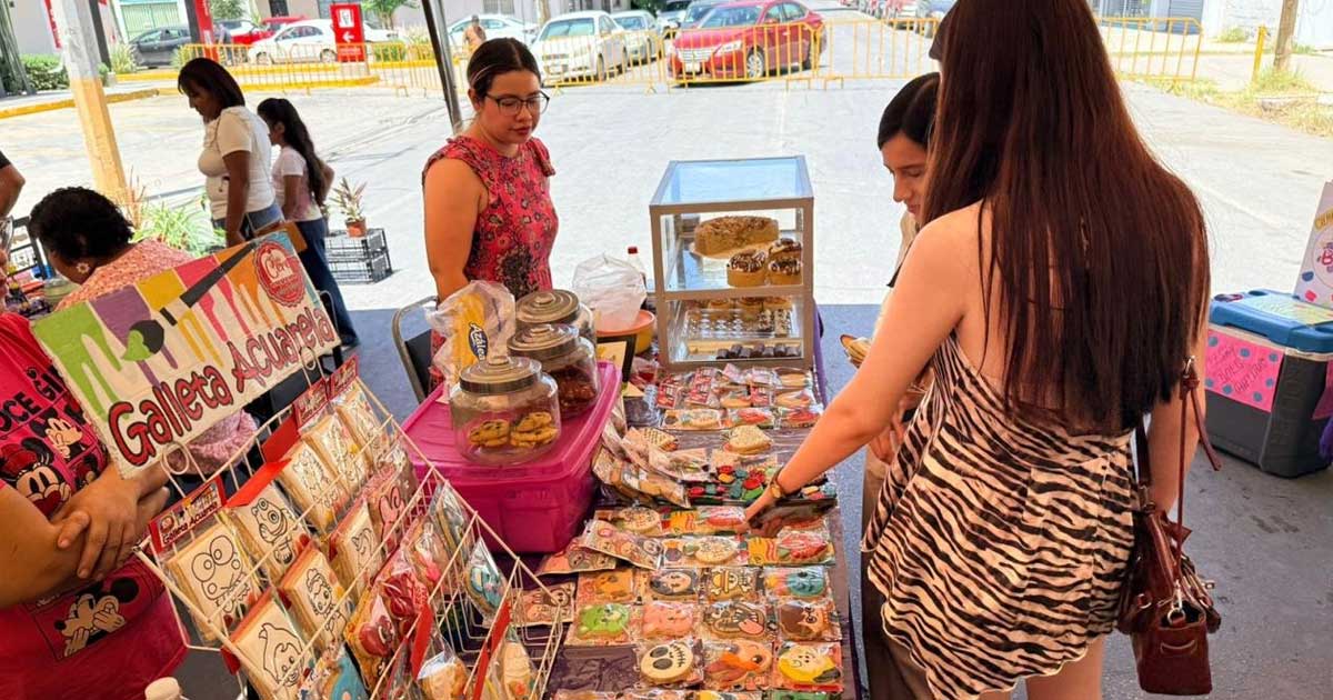 Paseo de las Emprendedoras en Torreón.