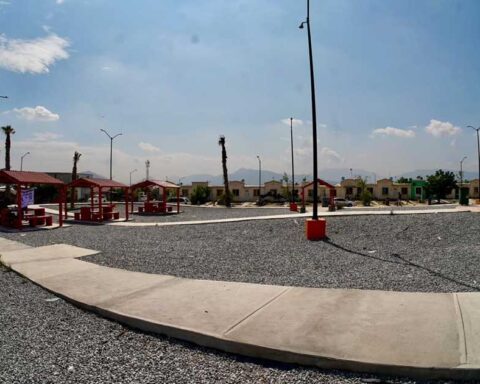 Parque de una plaza pública en Ramos Arizpe.