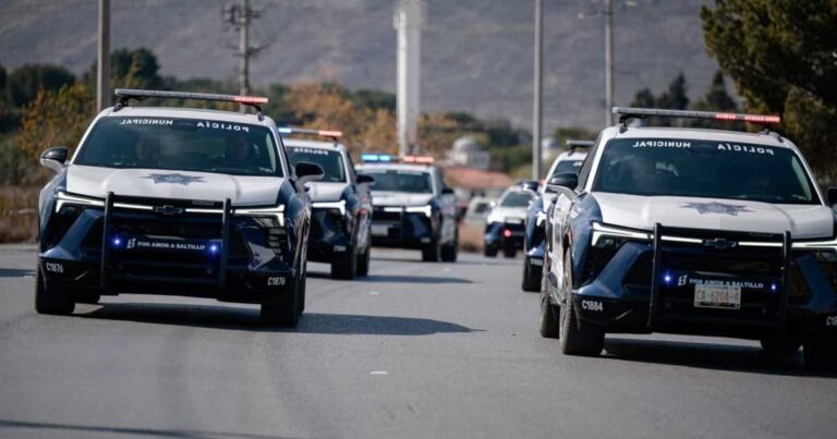 Patrullas de la Policía Municipal en Saltillo.