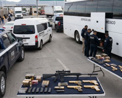 Piedras Negras armas