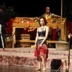 Actores en la obra presentado en el Teatro de la Ciudad.